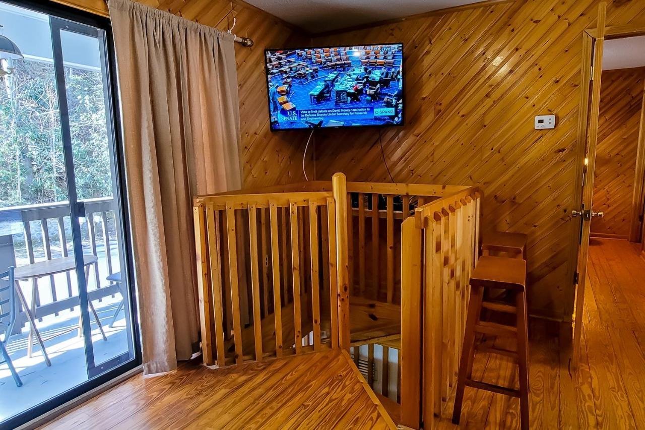 Mountain Brook Villa Гетлинбург Екстериор снимка